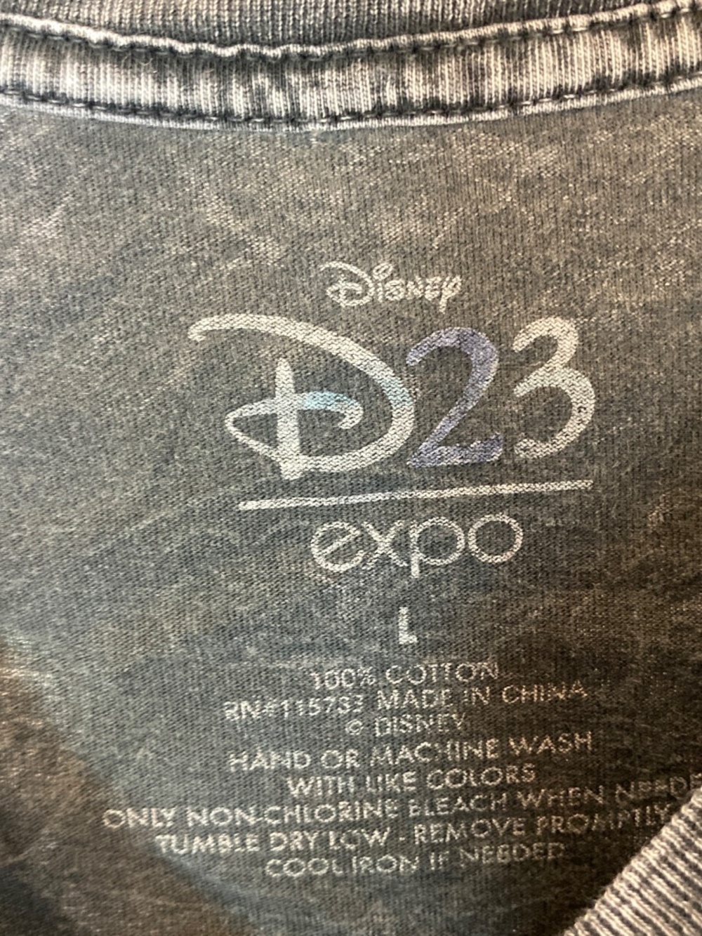 Disney 2011 D23 Expo Shirt Sz L 101 Dalmatians Unisex Shirt Gray Short Sleeve - Picture 2 of 15